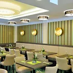 Johannesbad Koenigshof Hotell 4*